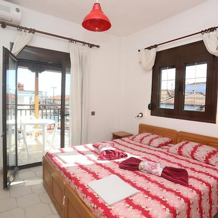 Apartments Villa Castor Pefkochori Luaran gambar