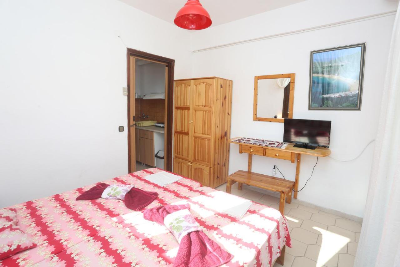 Apartments Villa Castor Pefkochori Luaran gambar