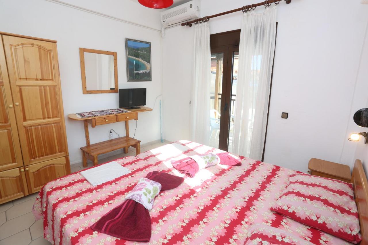 Apartments Villa Castor Pefkochori Luaran gambar