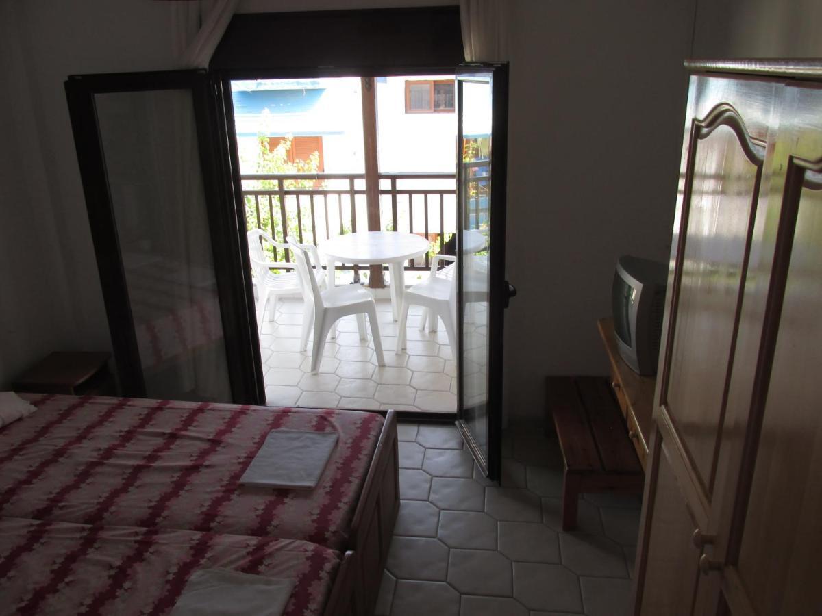 Apartments Villa Castor Pefkochori Luaran gambar